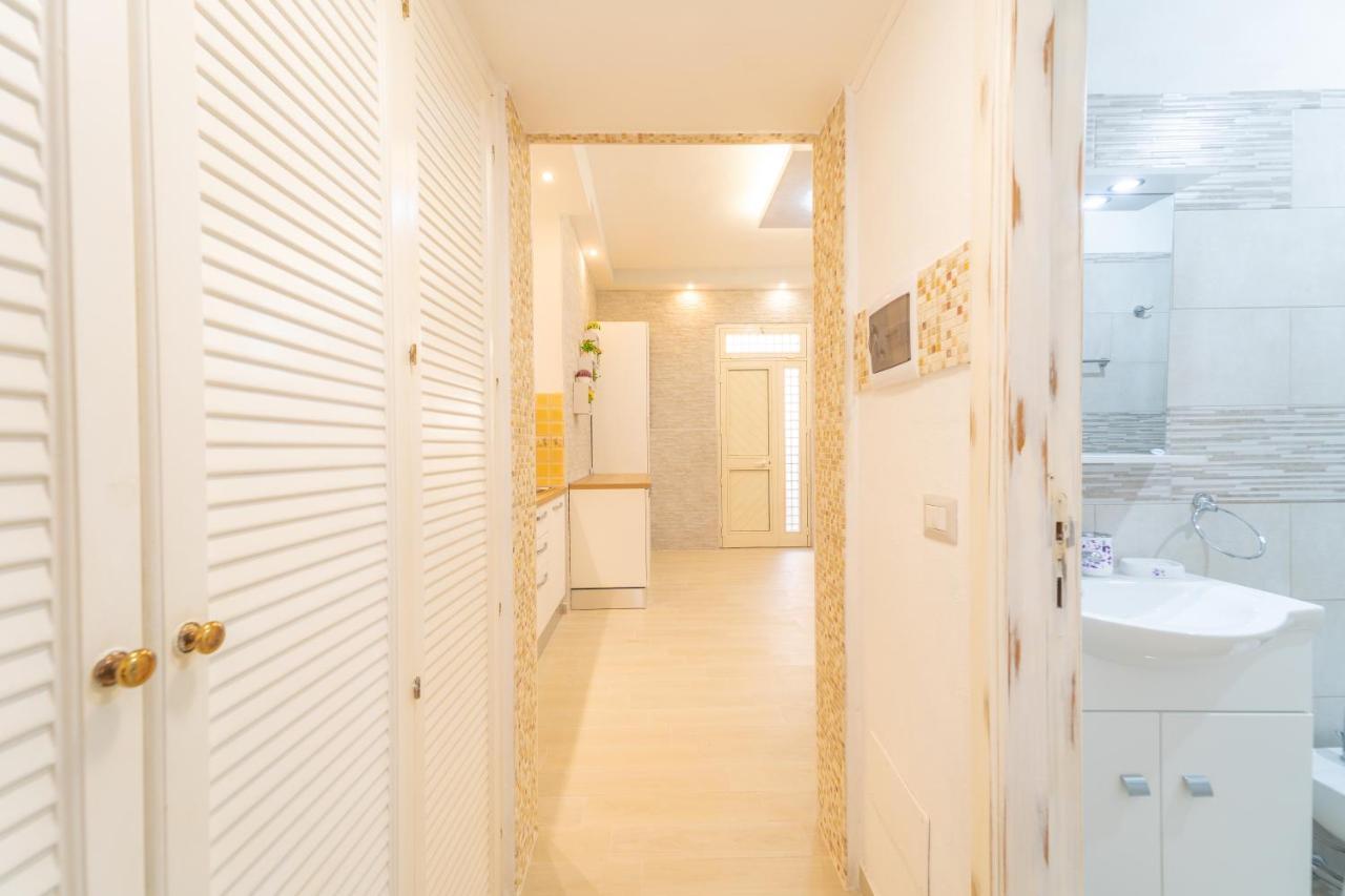 Domo Nora 2 Apartamento Olbia Exterior foto